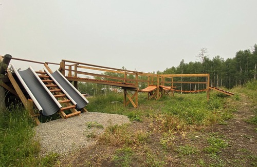 Mountain View Cabin | Payne Lake Wilderness Huts - Hotel Unit