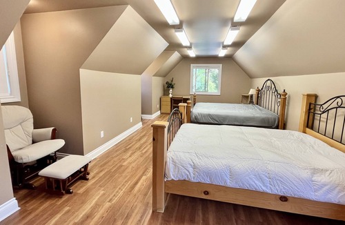 Langley House | Peaceful Guest Home at Trinity Acres