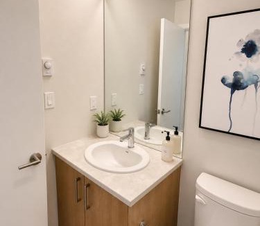 Sidney Apartment | Perfect Brand New Condo Downtown Sidney