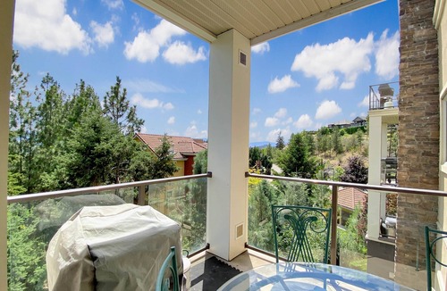 Quail Ridge Apartment | Pet Friendly Condo W Pool & Hot Tub (2304)