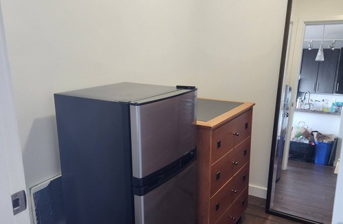 Crosstown Condo | Pets ok View Suite 3 bed (2 bed + den) 2 bath, 1201 Sqft. Rogers Arena Skytrain