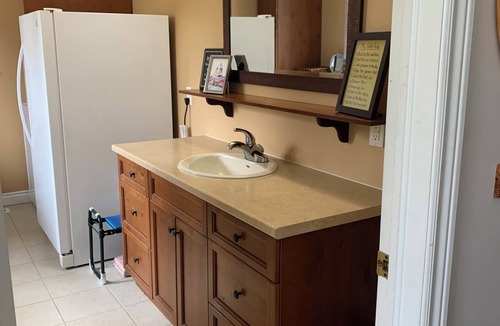 Tay Valley Cottage | Pike Lake Lodge Provides a cottage experience with all the conveniences of home.