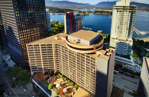 Coal Harbour Hotel | Pinnacle Hotel Harbourfront