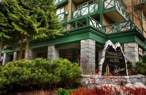 Village North Hotel | Pinnacle Hotel Whistler