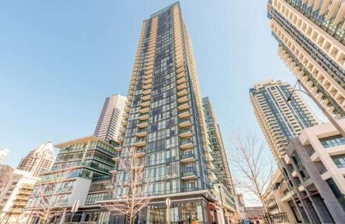 Downtown Mississauga Condo | PlanURstay - Amazing 2BR & 2BTH - Near Square One Mall