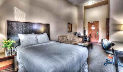 Grande Prairie Hotel | Podollan Inn & Spa - Grande Prairie