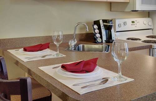 Fort St. John Hotel | Pomeroy Inn & Suites Fort St. John
