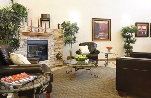 Fort St. John Hotel | Pomeroy Inn & Suites Fort St. John