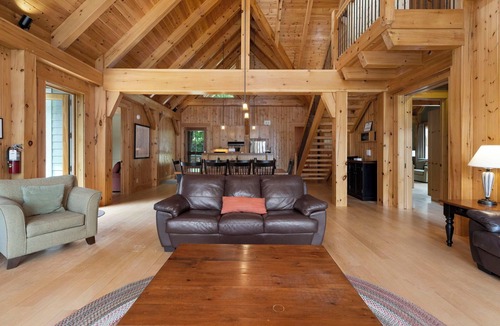Lake of Bays Cabin | Port Cunnington Lodge