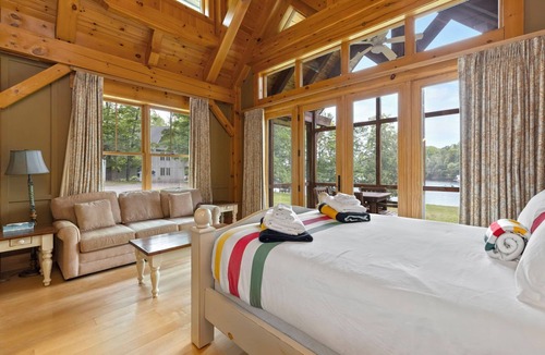 Lake of Bays Cabin | Port Cunnington Lodge