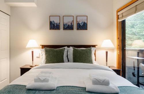 Upper Village Apartment | Powderhorn at Whistler Blackcomb