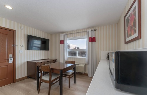 Prince George Hotel | Prestige Prince George Lodge