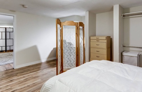 Unionville Apartment | Prestiqe Unionville/Renovated Furnished Suite