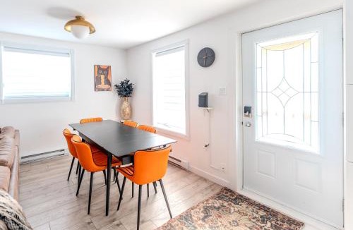 Jonquiere House | Pretty Little House