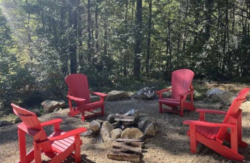 Highlands Cottage | PRICE DROP! New Lower Rates Just for Spring