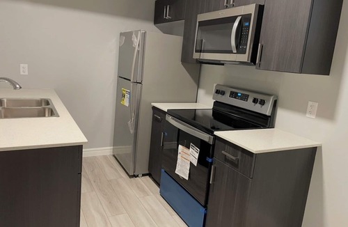 West Edmonton Bed & Breakfast | Prime Location 2 bedroom Basement Suite ideal for families and groups.