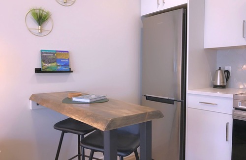 Canmore Condo | 🦉*Prime Location* Cozy Canmore Studio🦉