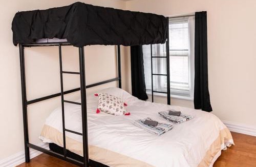 Lower Town Apartment | Prime spot condo 1100 sq2 private elevator!