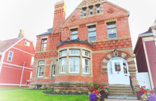 Queens Square Hotel | Prince inn