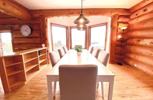 West Bay Villa | Privacy @ Bras d’Or Lakes Sun House Chalet