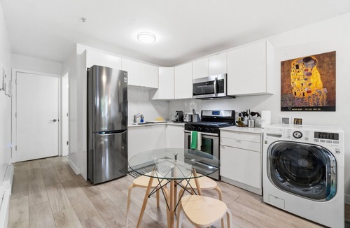 Riley Park House | Private 2-Bed Garden Suite | Quiet & Comfortable