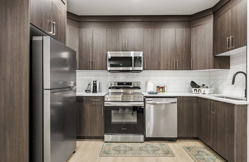 Chestermere House | Private Basement Suite Getaway