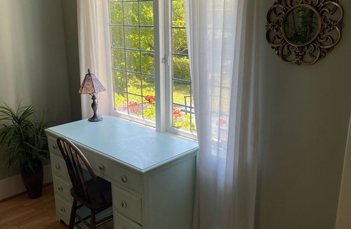 North Saanich Cottage | Private Cottage: charming 2 bed + 2 bath forest sanctuary
