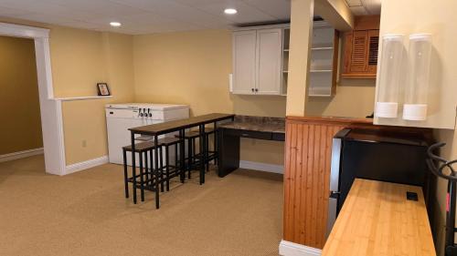 Charlottetown Bed & Breakfast | Private King Bed Room Near UPEI & Downtown Cozy Retreat Near Everything