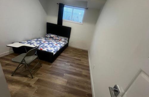 Southeast Edmonton House | Private room in Basement suite