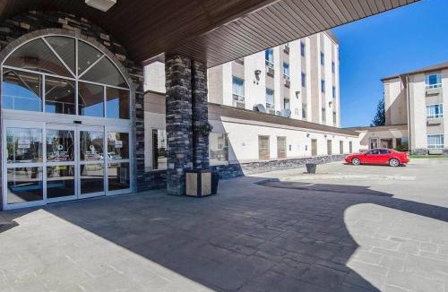 Grande Prairie Hotel | Quality Inn & Suites