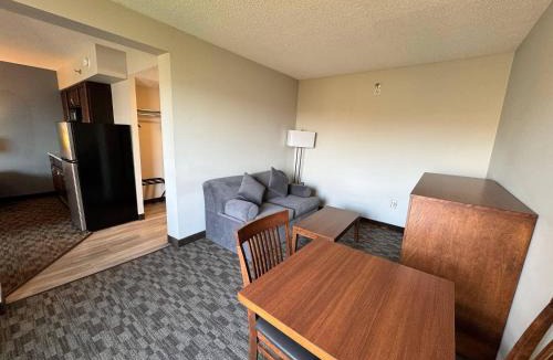 Sydney Hotel | Quality Inn & Suites