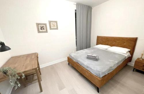 Old Town House | Queen Boutique Rooms