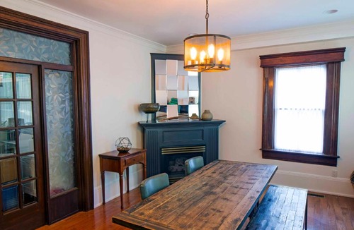 Old Town Historic District Bed & Breakfast | Queen Regent Bed & Breakfast
