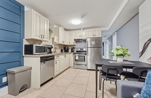 East Side House | Quiant 2 Bedroom Suite