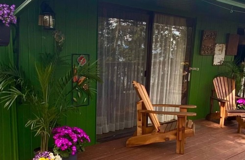 Beachcomber Bed & Breakfast | Quiet and Cozy Room in a SPA Environment