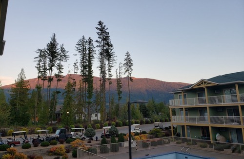 Ashton Creek Condo | Quiet condo at beautiful Mabel Lake