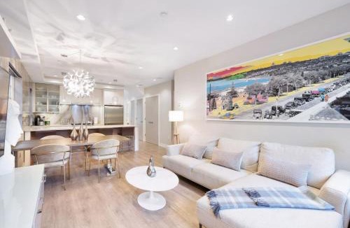 Kitsilano House | Quiet Kits Oasis. 2BR, Patio and Private Garage
