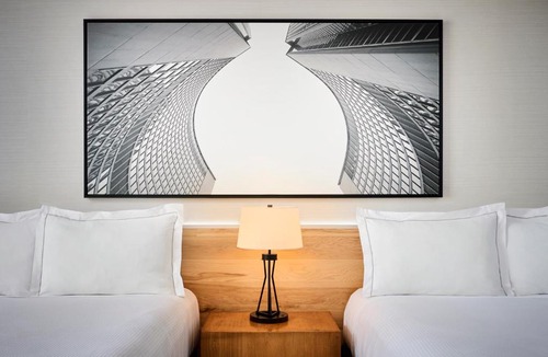 Central Waterfront Hotel | Radisson Blu Toronto Downtown