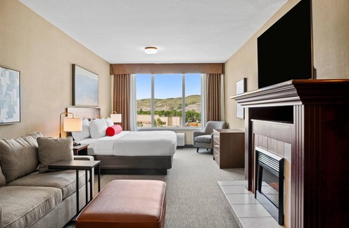 Drumheller Hotel | Ramada by Wyndham Drumheller Hotel & Suites