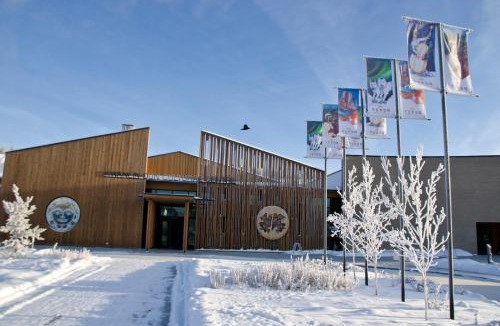 Whitehorse Hotel | Raven Inn Whitehorse