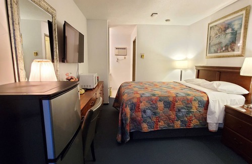 Hope Hotel | Red Roof Motor Inn