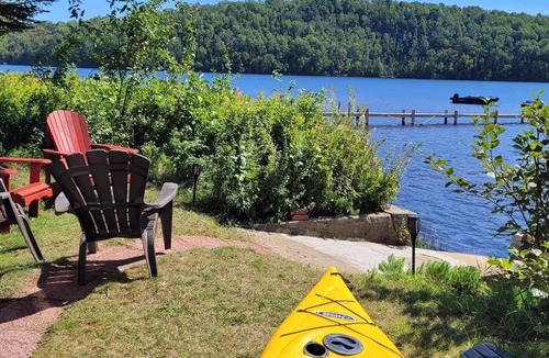 Nominingue Ski Chalet | Refuge de la Sittelle small lake Nominingue Golf, cycling, mountain biking, fishing, spa