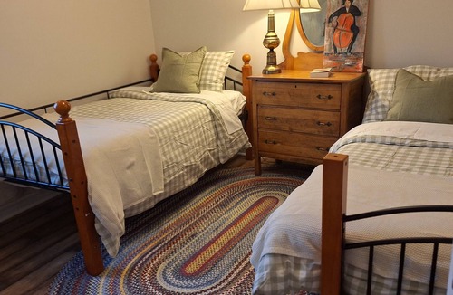 Parham House | Relax, Recharge & Reconnect at Amberleigh Guest House