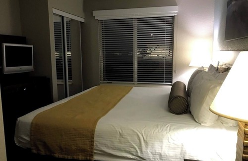 Quarry Pines Resort | Resort stay in the mountains in Canmore Alberta, minutes away from Banff