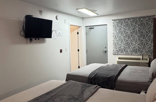 Richer Hotel | Richer Esso and Motel