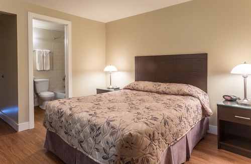 Brossard Apartment | Riverfront Apartment - Brossard - Easy access to Downtown MTL