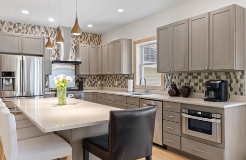 Southern Coast House | Riverfront Retreat. 4-bedroom Ogunquit home. Secluded yet close to everything,
