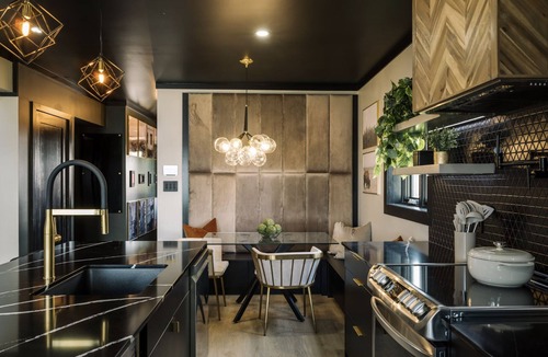 Trent Hills House | Riverside Cabin 2 A chic riverside retreat.