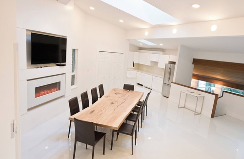 Halfmoon Bay House | Rockwater Resort House
