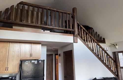 Nordegg Cabin | Rocky Mountain Cottage